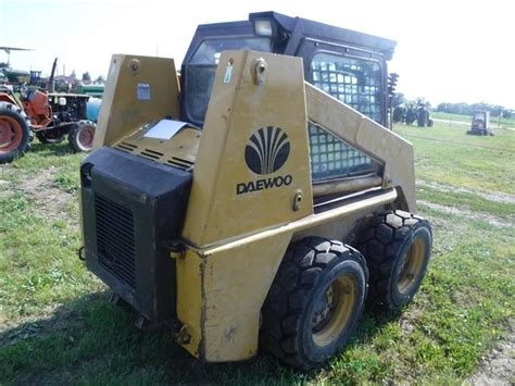 daewoo 801 skid steer reviews|daewoo 601 skid steer specs.